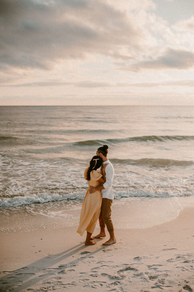 couple hugging during their engagement session