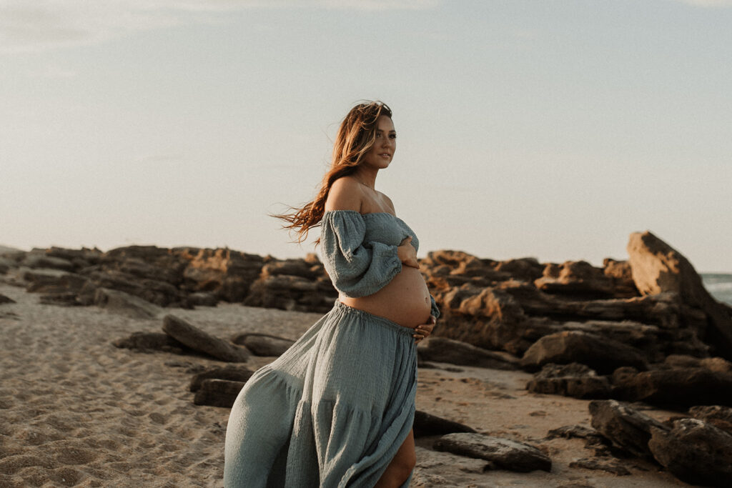 stunning mom to be at her amazing photoshoot