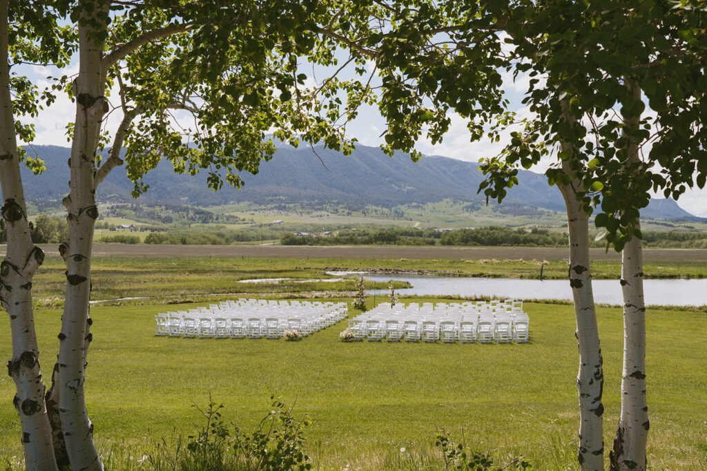 classy western wedding ceremony decor 