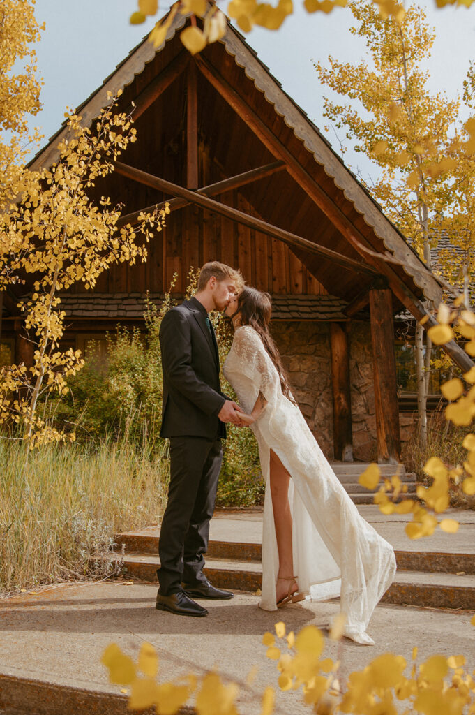 newlyweds kissing