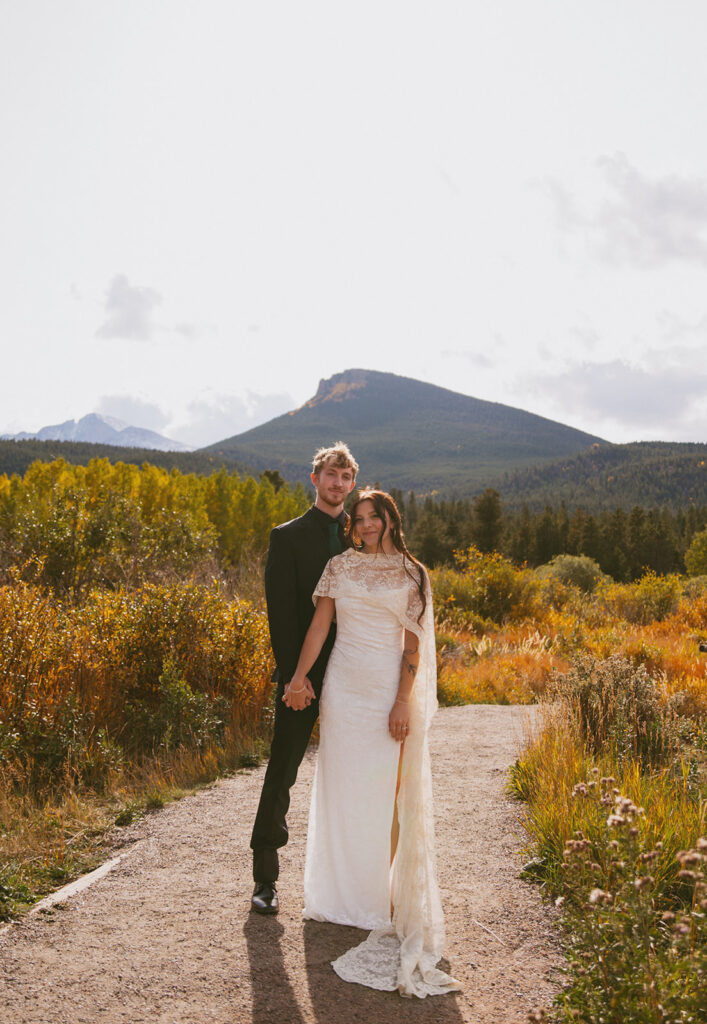 golden hour bridal portraits 