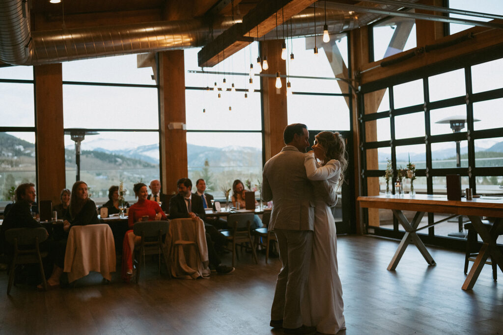 This Classy Colorado Elopement is Proof You Can Have a Family-Centered Day Without Sacrificing Style