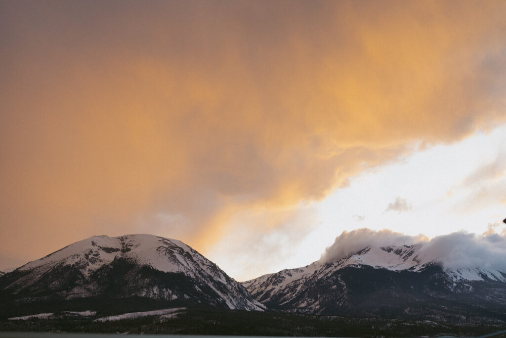 This Classy Colorado Elopement is Proof You Can Have a Family-Centered Day Without Sacrificing Style