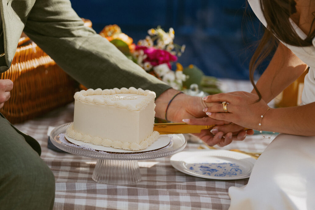 7 Things I’ll Never Charge Extra for as Your Colorado Elopement Photographer