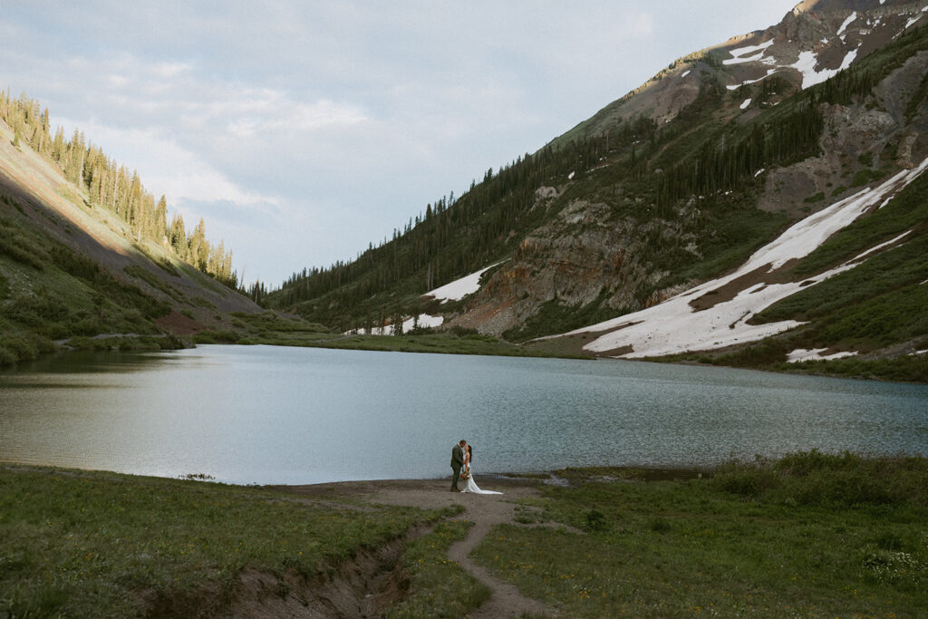 7 Things I’ll Never Charge Extra for as Your Colorado Elopement Photographer