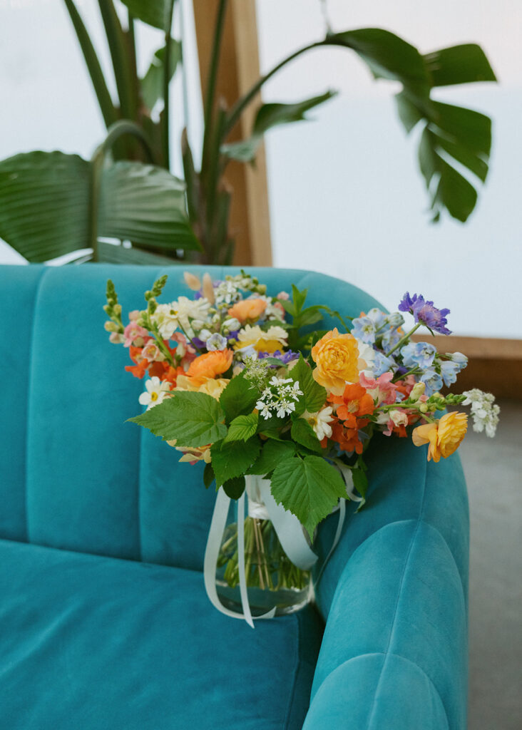 stunning wedding bouquet