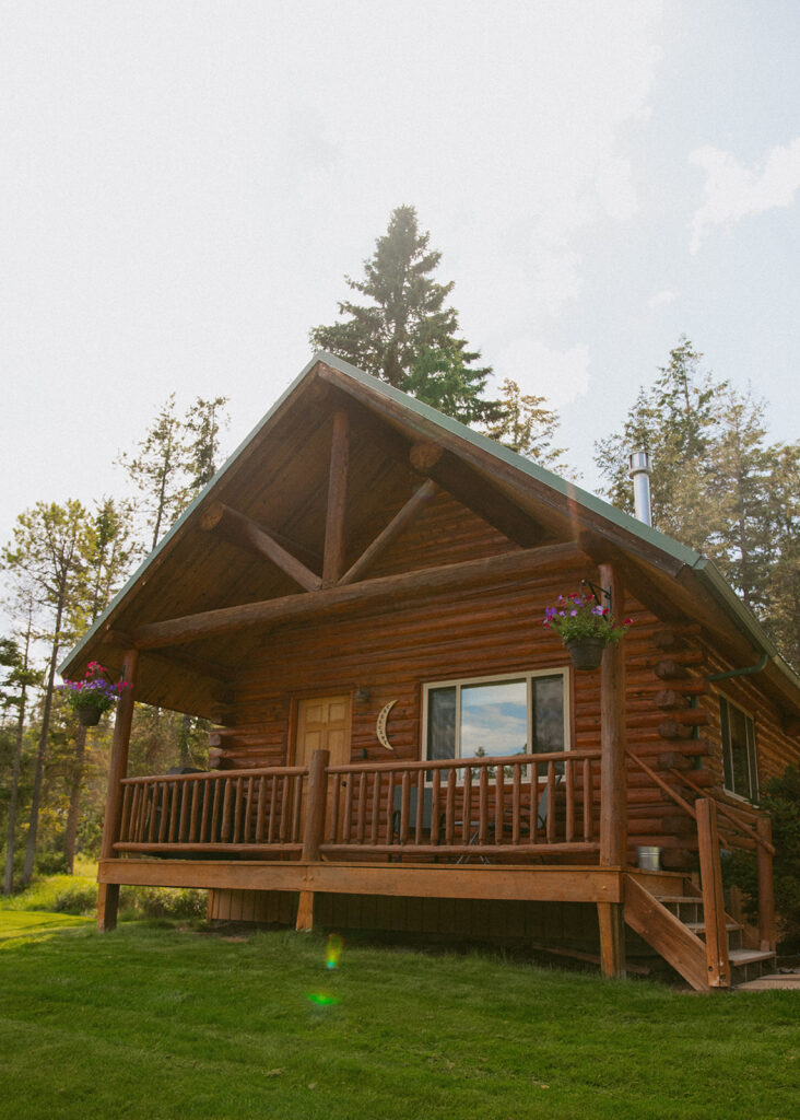 Beautiful bridal suite in glacier national Park