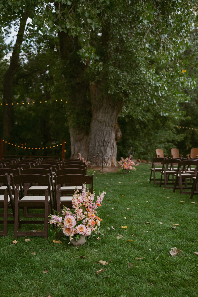stunning florals at the wedding ceremony