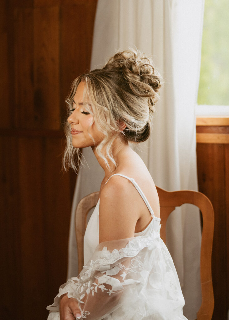 cute picture of the bride before her ceremony