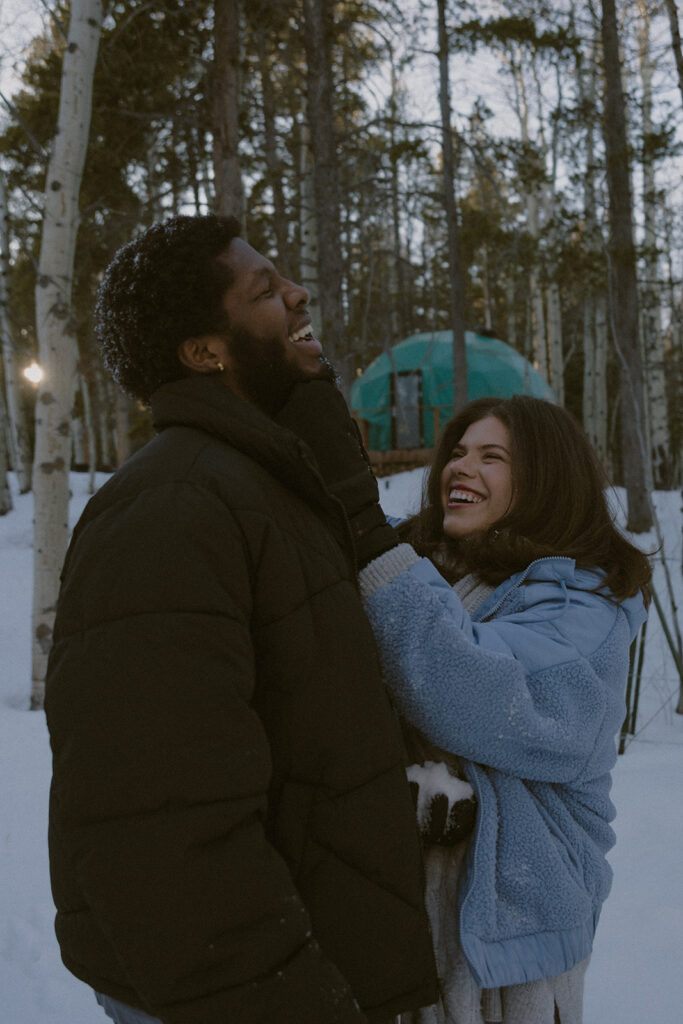 Why Sapphire Point Overlook in Dillon, Colorado Is Perfect for Your Winter Couple Session