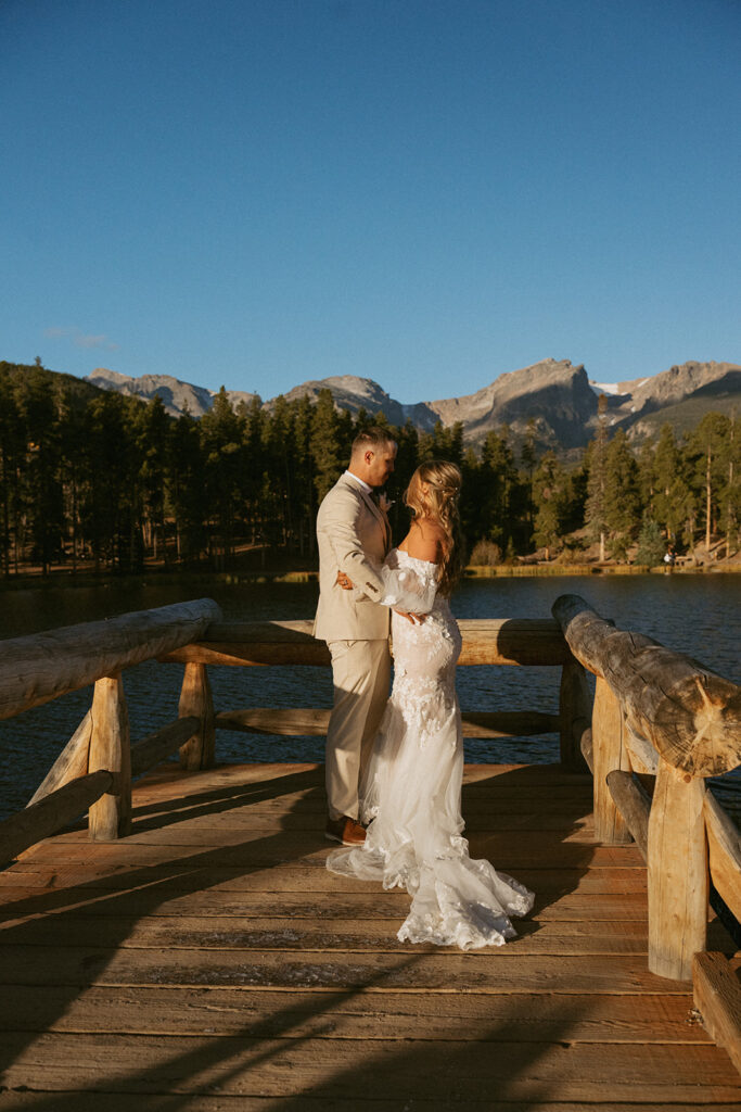 golden hour bridal portraits