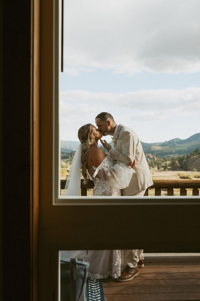 stunning golden hour bridal session