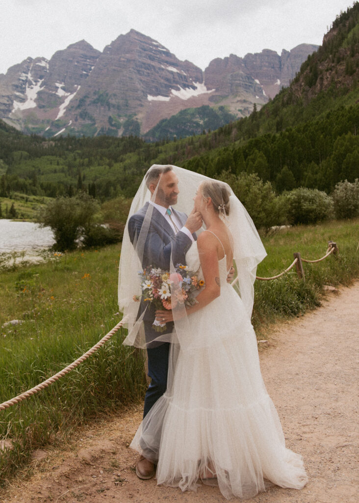 How to Get Married at Maroon Bells: A Complete Guide to Planning a Maroon Bells Elopement