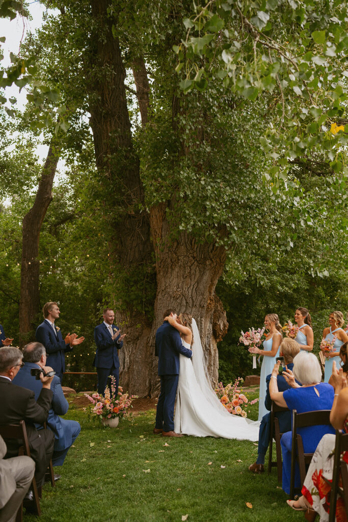 How to Choose a Colorado Wedding Venue for a Summer Wedding (Best Locations, Budgets & Vibes)