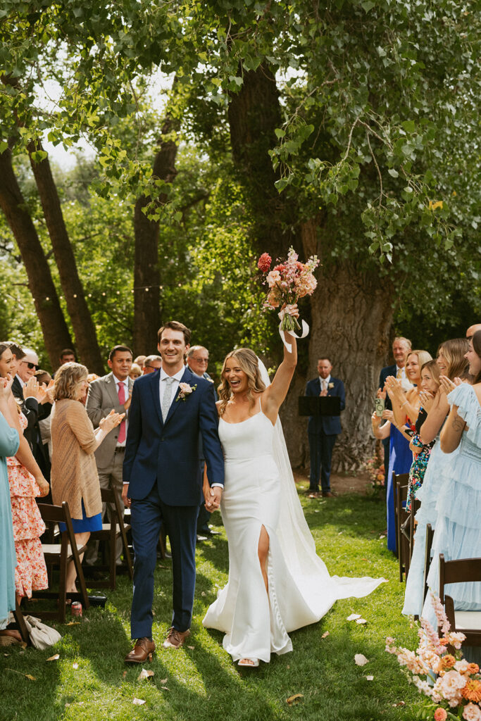 How to Choose a Colorado Wedding Venue for a Summer Wedding (Best Locations, Budgets & Vibes)