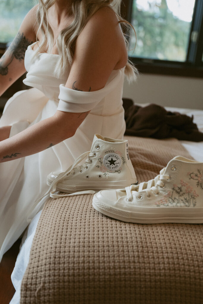You Don’t Have to Hike for a Beautiful Colorado Mountain Elopement