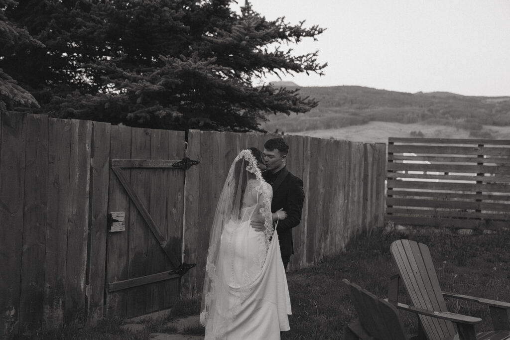 A Dog-Friendly Colorado Elopement in Crested Butte | Chloe & Keaton