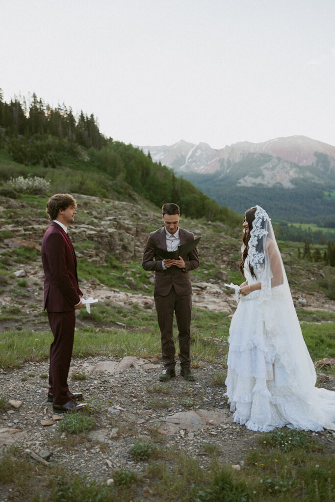 Intimate elopement ceremony in Colorado