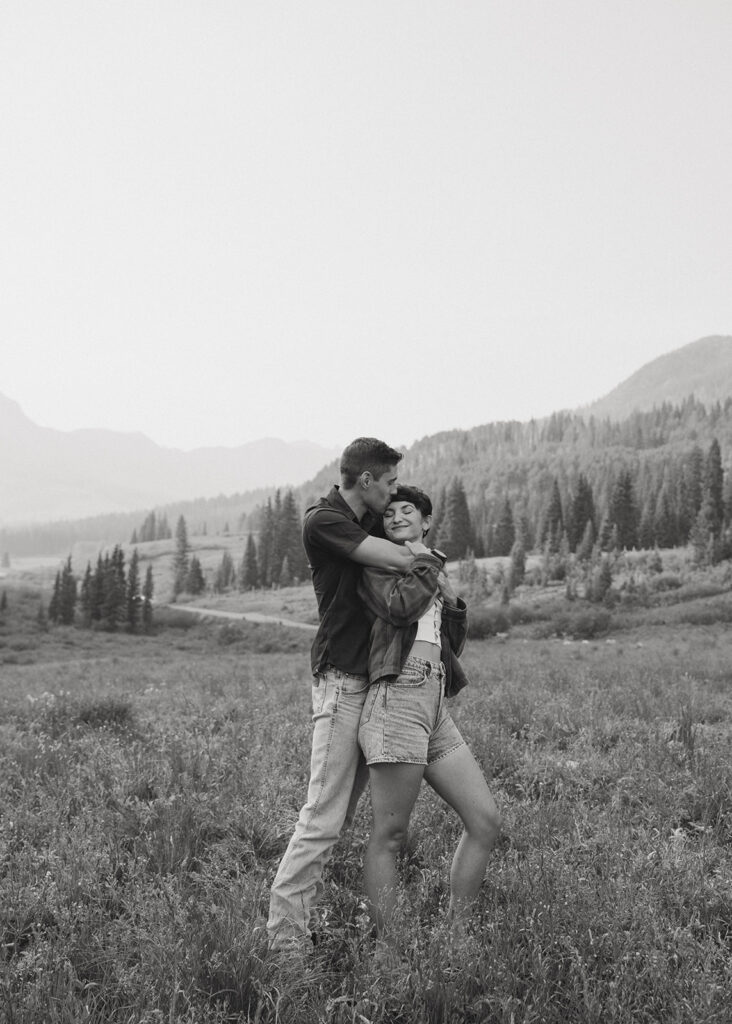 Adventurous Couples Photos in Crested Butte | Dannon & Grace